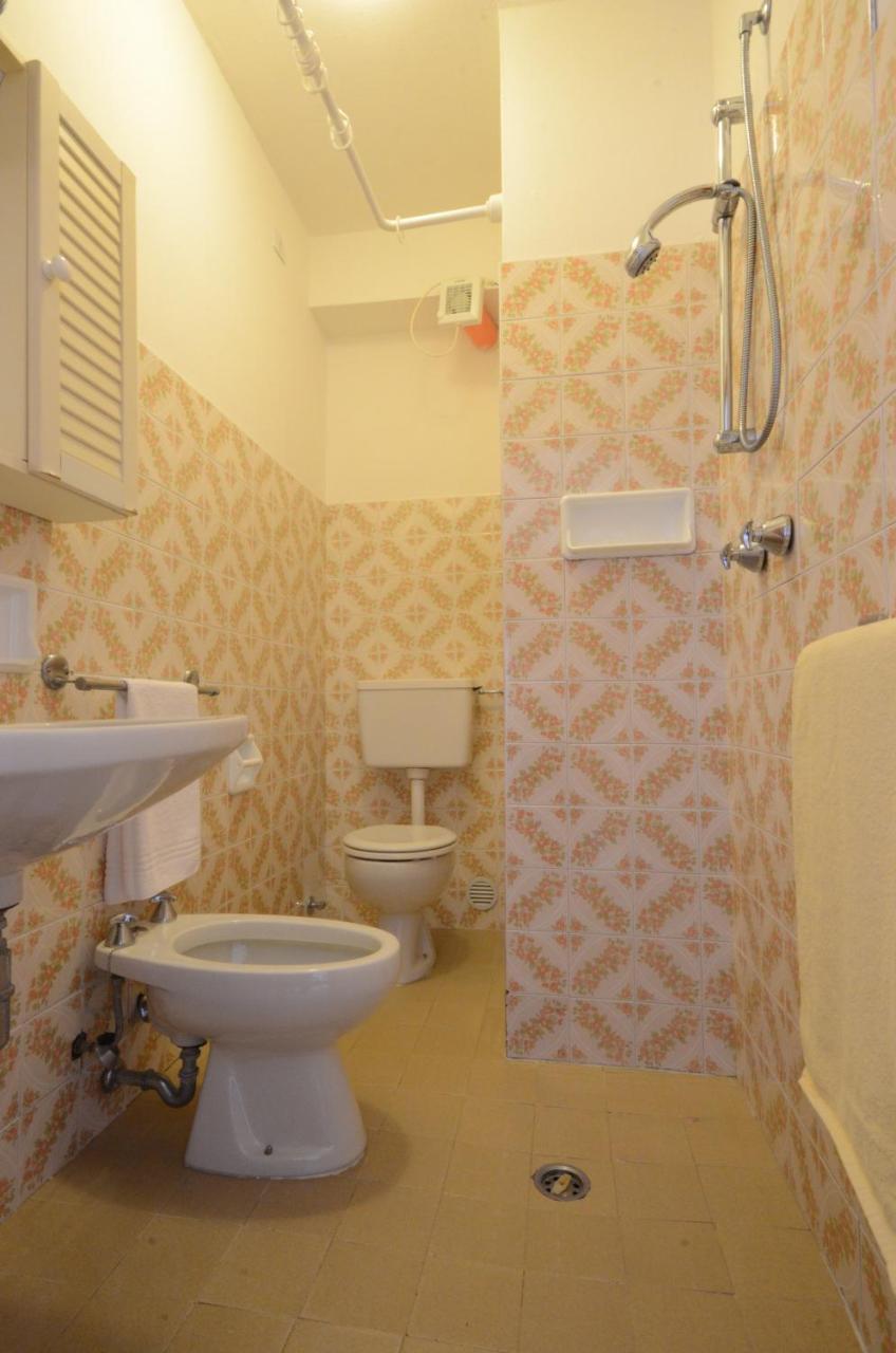 Appartamenti Splendid E Salisburgo Бибионе Екстериор снимка